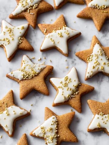 Maple Cinnamon Star Cookies Recipe