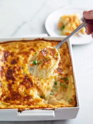 Cheddar Bay Biscuit Chicken Pot Pie Recipe