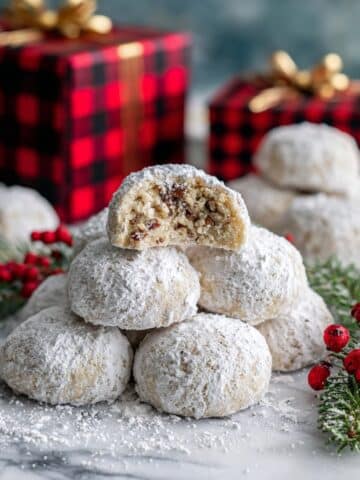 Pecan Snowball Cookies Recipe