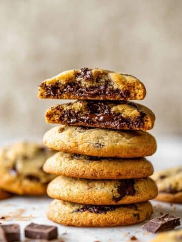 Nutella-Stuffed Chocolate Chip Cookies Recipe