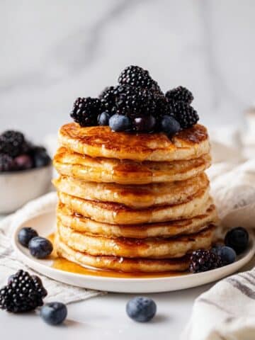 Cottage Cheese Pancakes with Maple Syrup and Fresh Berries Recipe