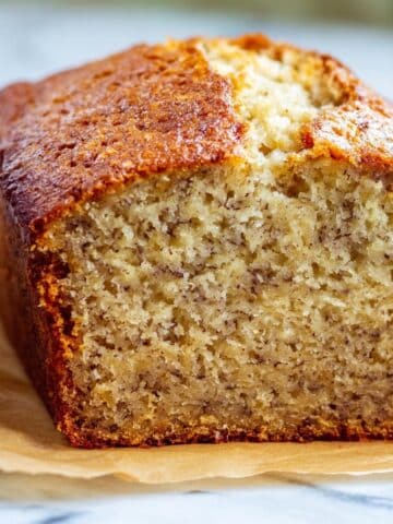 Moist No-Mixer Banana Bread Recipe