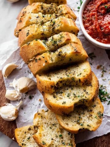 Easy Pull Apart Garlic Parmesan Bread Recipe