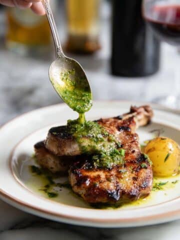 Lamb Chops with Cilantro and Mint Sauce Recipe