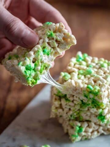 Lucky Charms Marshmallow Treats Recipe