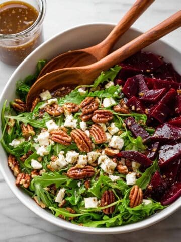 Beet Salad with Goat Cheese and Balsamic Vinaigrette Recipe