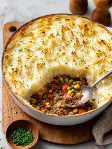 Classic Cottage Pie with Creamy Mashed Potatoes Recipe