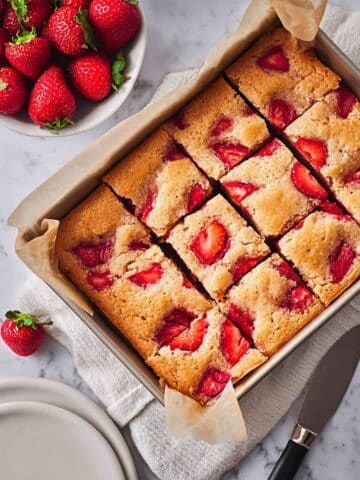 Strawberry Sheet Cake Recipe