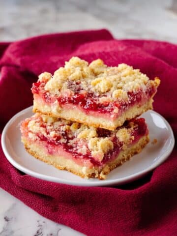 Rhubarb Oat Bars with Cinnamon Sugar Recipe
