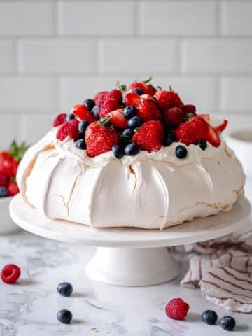 How to Make a Perfect Pavlova Recipe