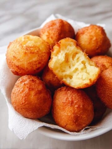 Crispy Homemade Hushpuppies Recipe