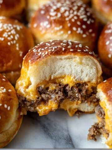 Easy Double Cheddar Cheeseburger Sliders Recipe