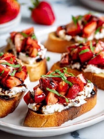 Strawberry Balsamic Bruschetta Recipe