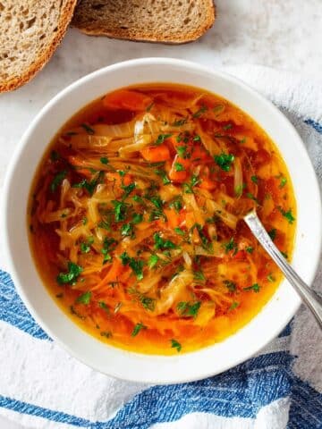 Hearty Cabbage Soup Recipe