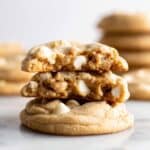 Super-Chunk White Chocolate Macadamia Nut Cookies Recipe