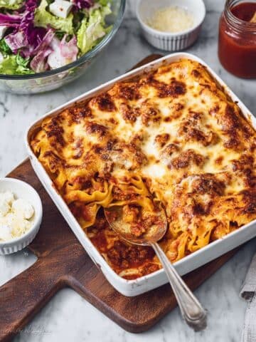 Cheesy Tortellini Bake Recipe