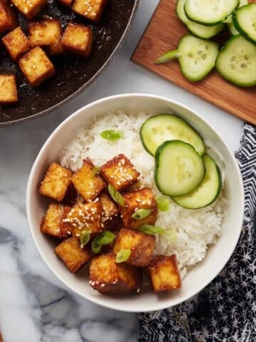 Honey Sriracha Crispy Tofu Recipe