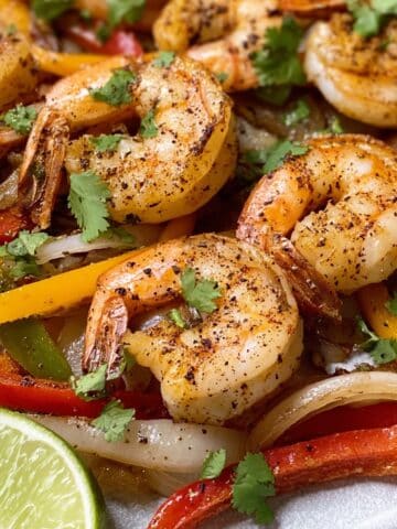 Sheet Pan Shrimp Fajitas Recipe