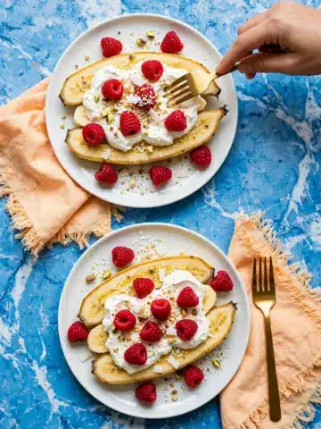 5-Minute Raw Banana Splits Recipe