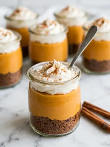 Pumpkin Pie in a Jar (No-Bake Pumpkin Parfaits) Recipe